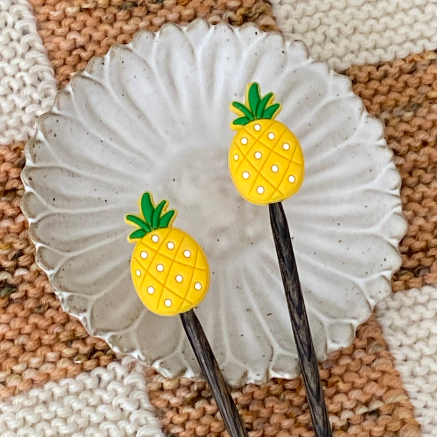 Pineapple Stitch Needle Stoppers