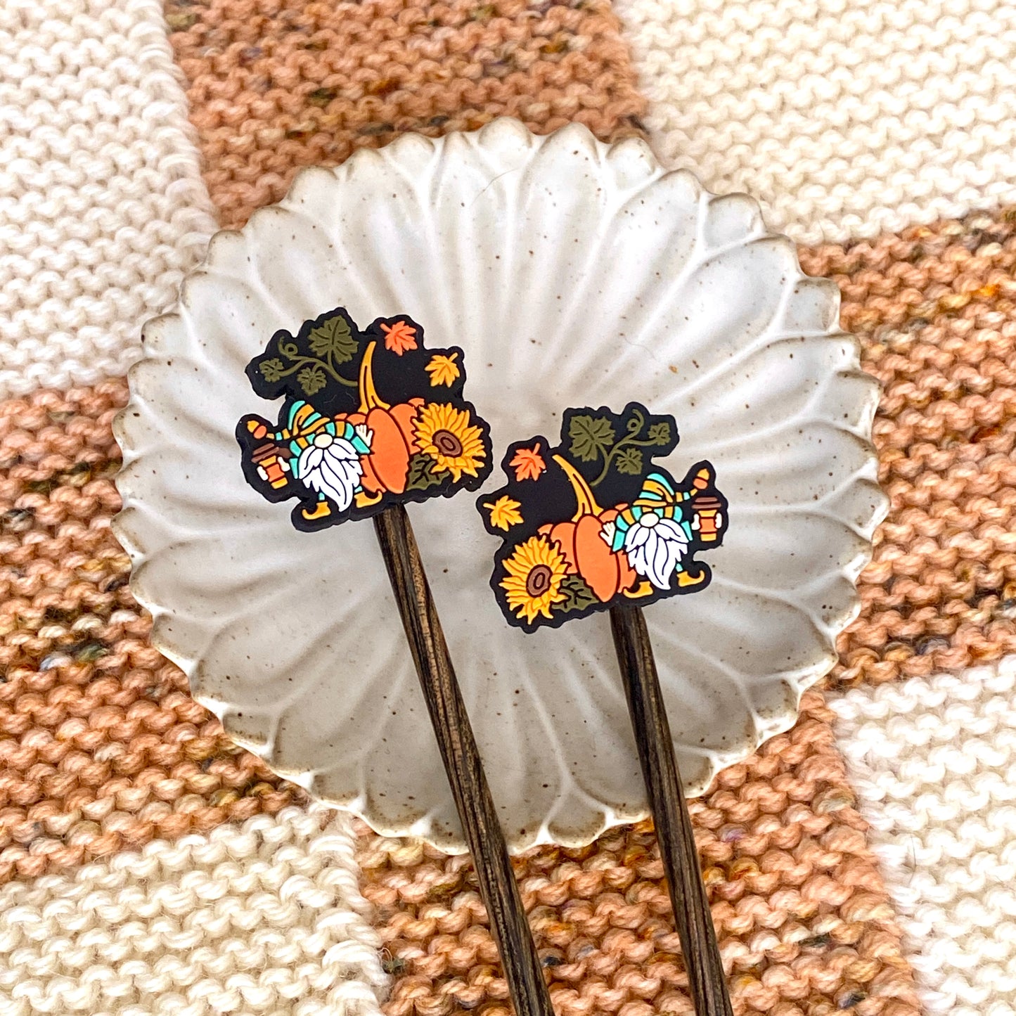 Autumn Gnomes Needle Stoppers