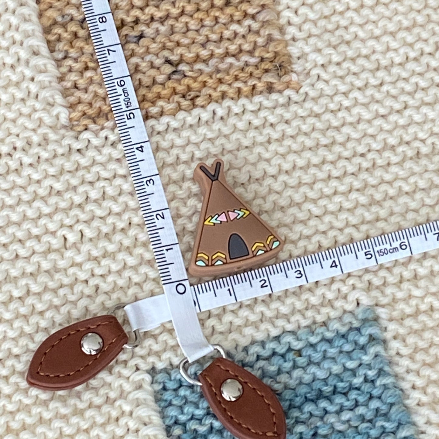 Teepee Stitch Needle Stoppers