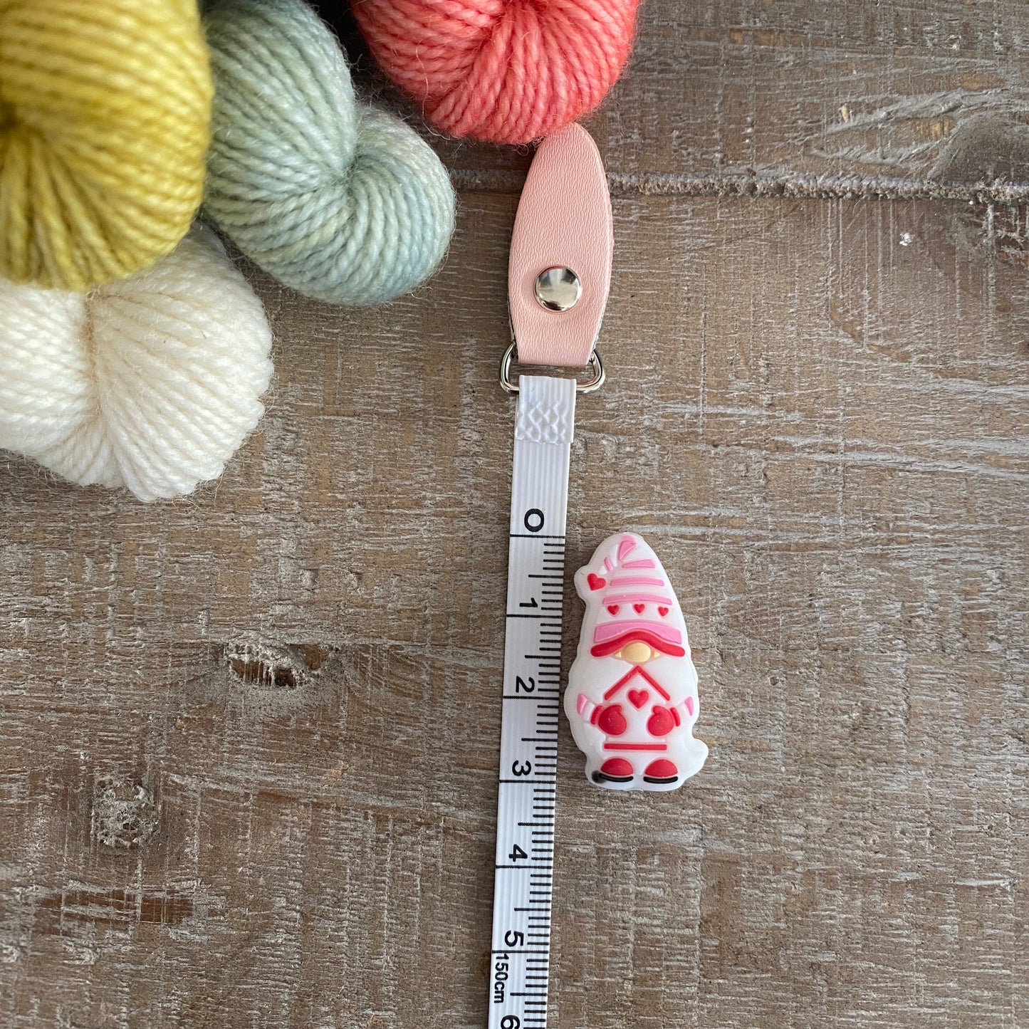 Valentine Gnome Needle Stoppers