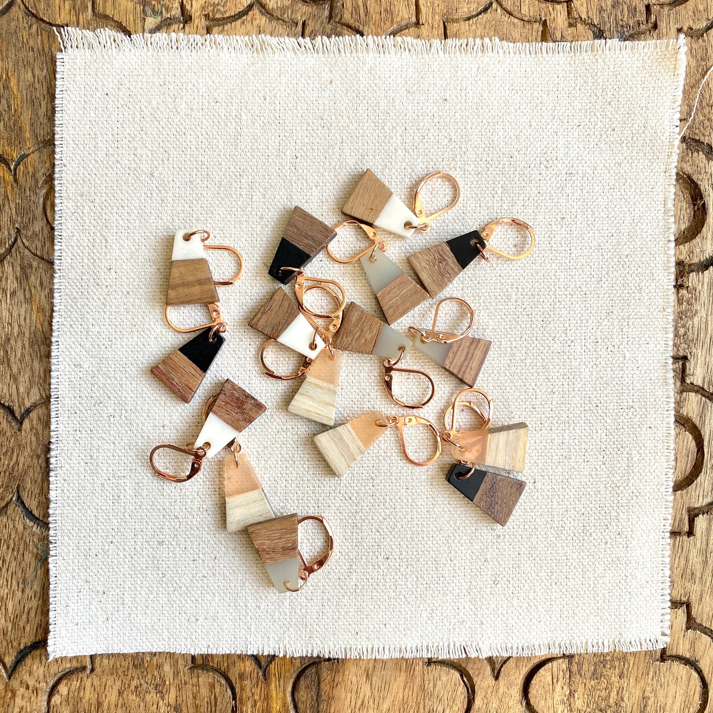 Progress Keepers Resin & Wooden Trapezoid Two-toned Set of 4 Neutral