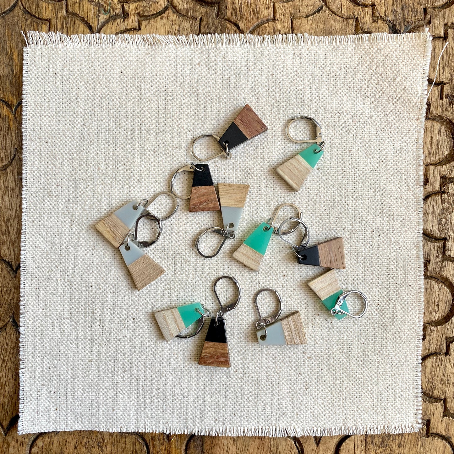 Progress Keepers Resin & Wooden Trapezoid Two-toned Set of 3