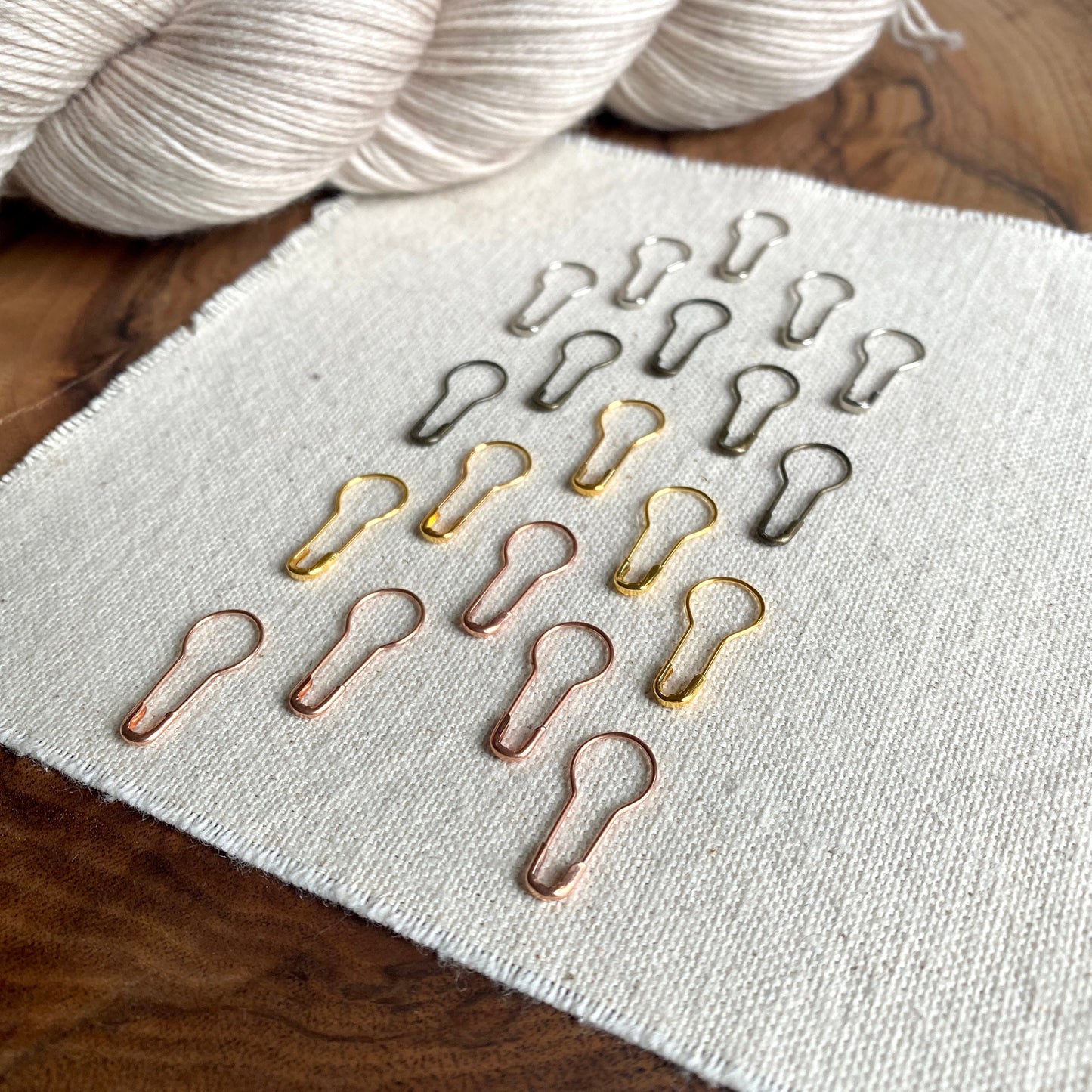 Bulb Stitch Markers / Progress Keepers