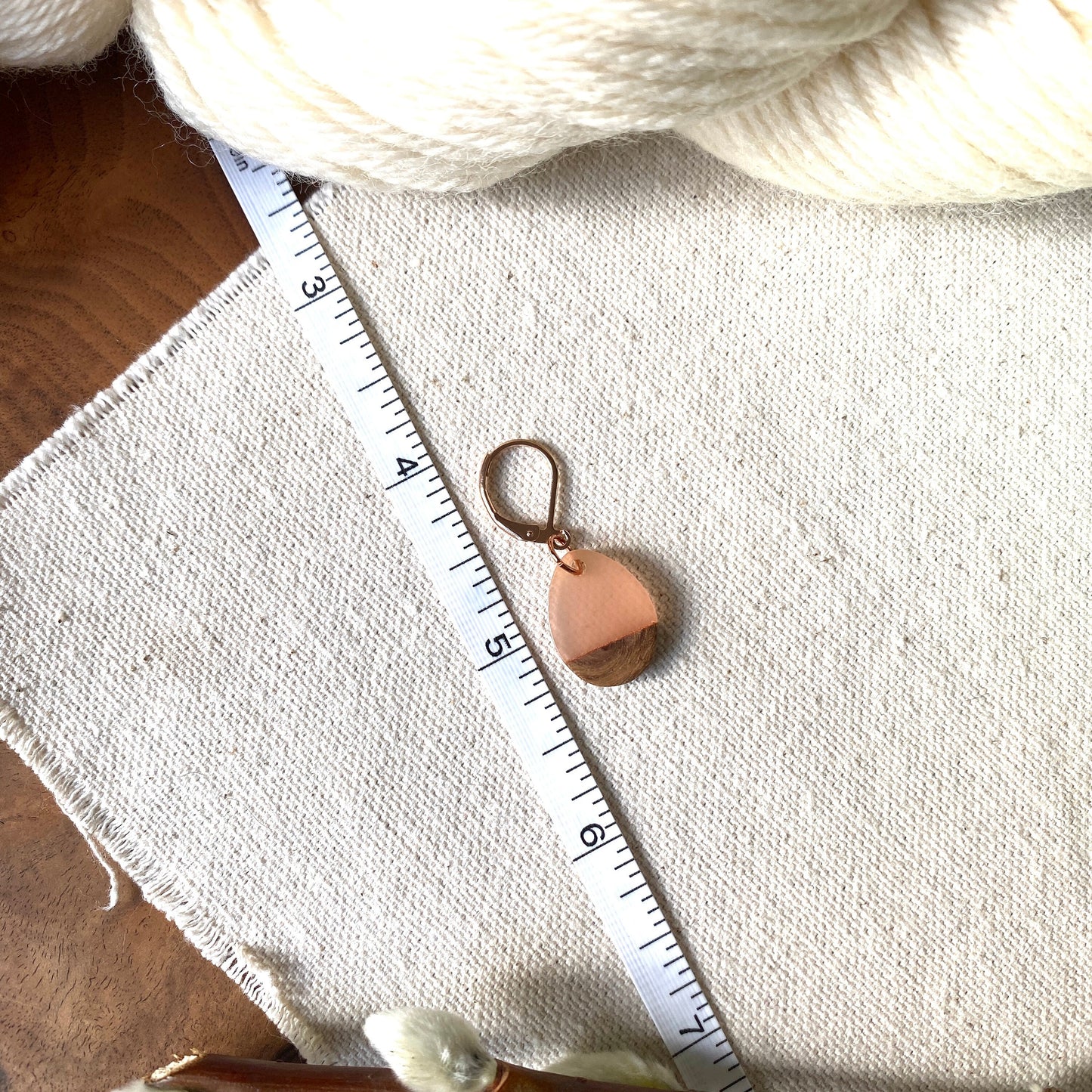 Set of 3 Resin & Wooden Shabby Chic Progress Keepers Teardrop shape- Two-toned - Cherry Blossom