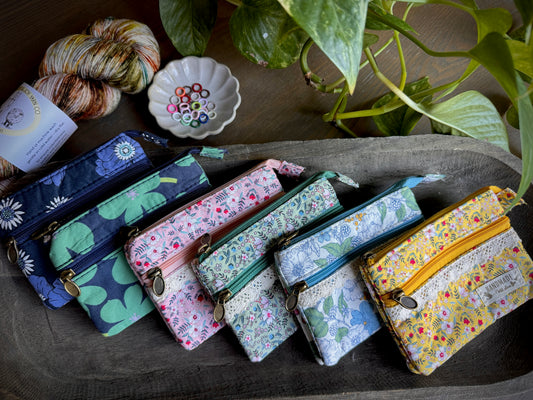Cotton, Multi-Pocket Notions Pouch 5" x 3.5"