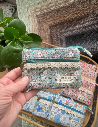Cotton, Multi-Pocket Notions Pouch 5" x 3.5"