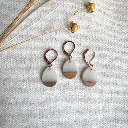 Progress Keepers Resin & Wooden Teardrop shape- Two-toned - Set of 3